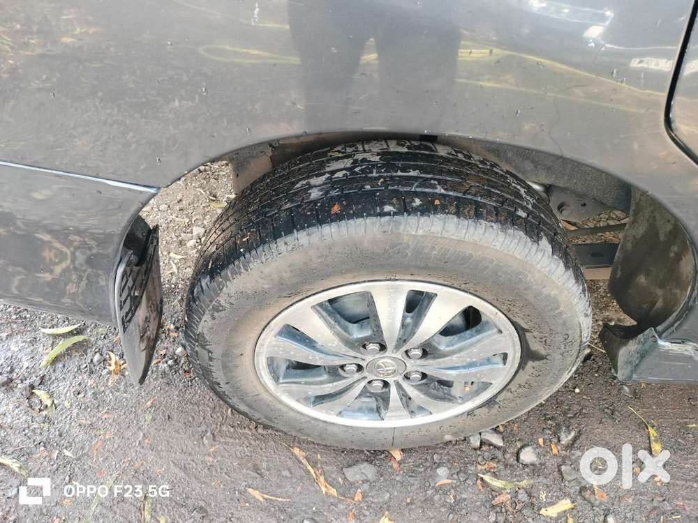 Toyota Innova [2013-2016] 2.5 V Diesel 7 Str, 2015, Diesel