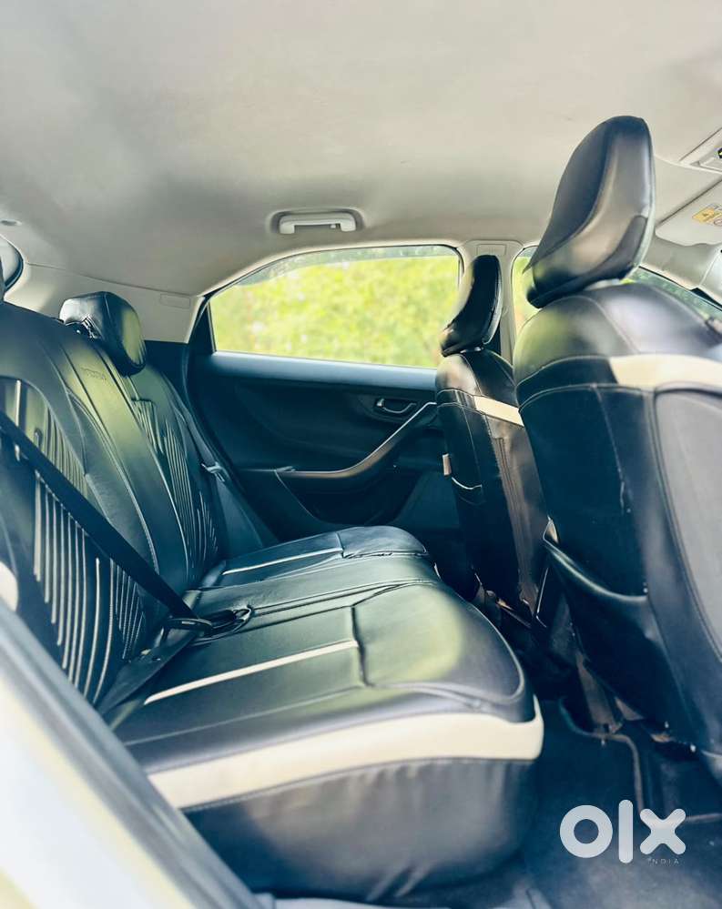 Tata Nexon Smart 1.2 Revotron Petrol 5 Mt, 2024, Petrol