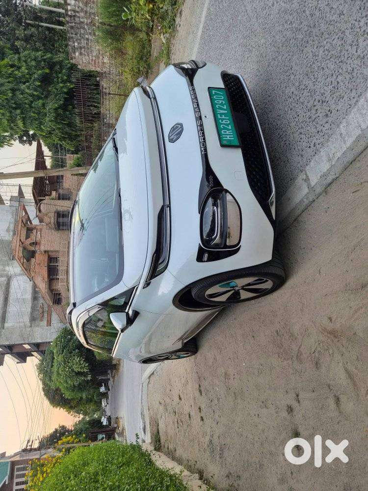 Mg Windsor Ev Essence, 2025, Electric