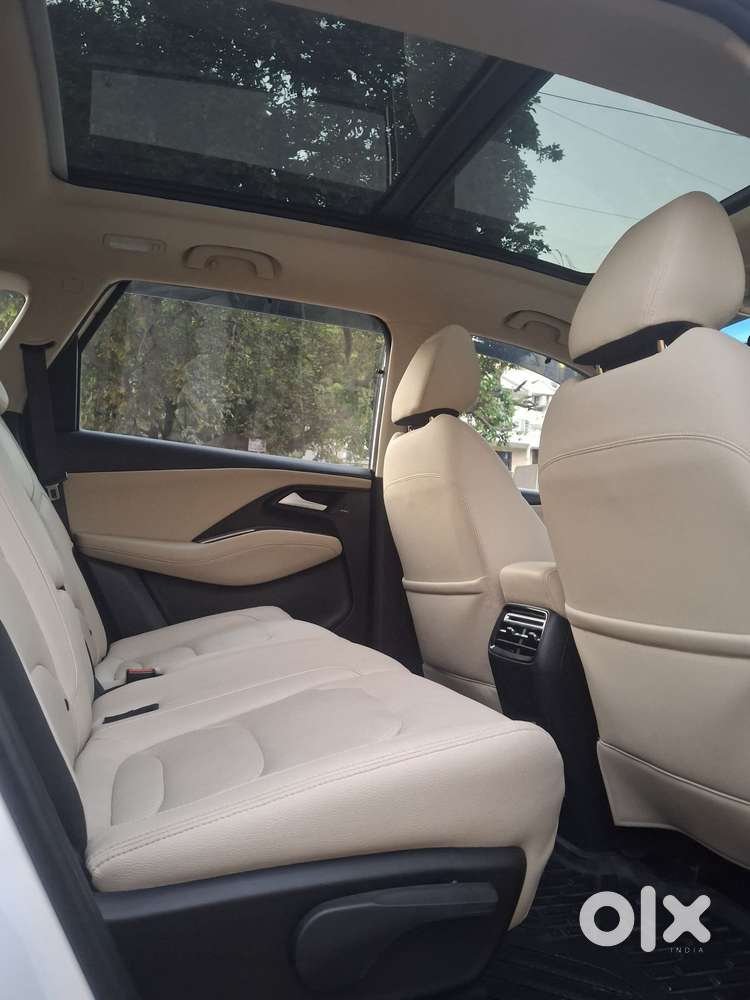 Mg Hector Sharp Pro 1.5 Turbo Cvt, 2023, Petrol