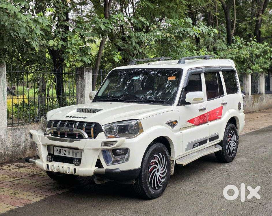 Mahindra Scorpio S4, 2015, Diesel