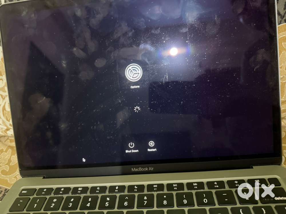 Activation Locked macbook air M1 Chip