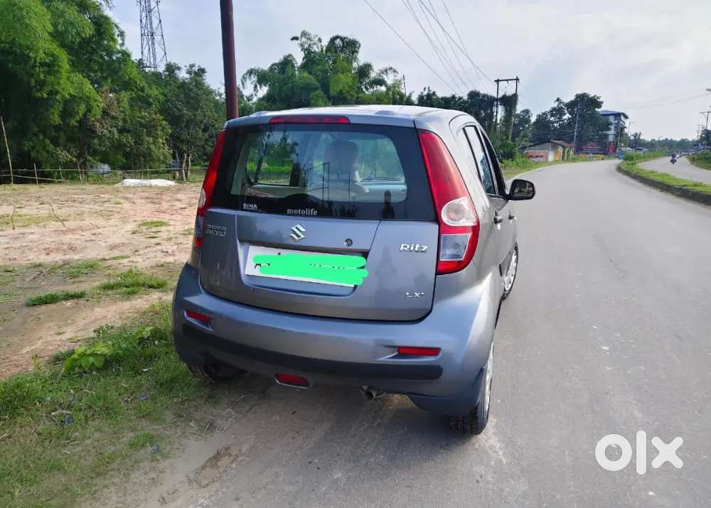 Maruti Suzuki Ritz Lxi 2011 Manual Petrol