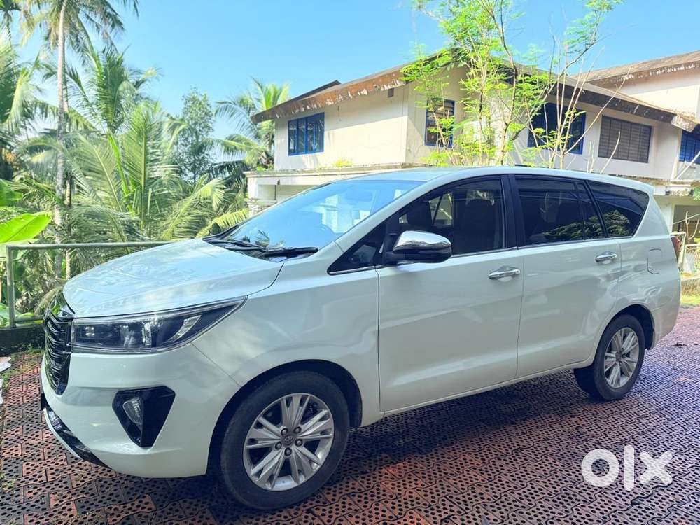 Toyota Innova Crysta Full Option Well Maintained