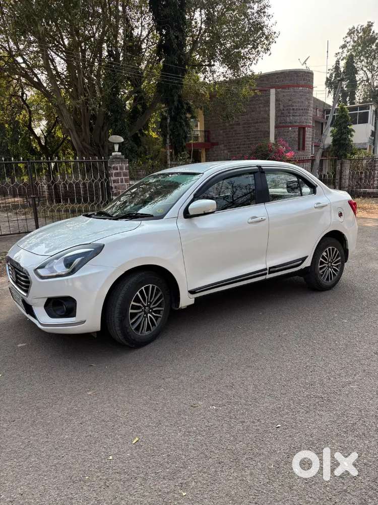Maruti Suzuki Swift Dzire 2017 Diesel 80000 Km Driven