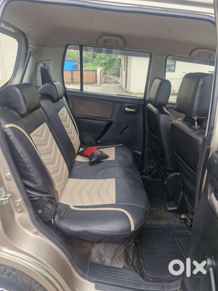 Condition : Mint  Features : Chilled Ac,android Player, Power Steering