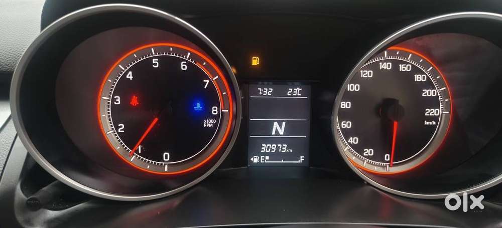 Maruti Suzuki Swift Amt Vxi, 2021, Petrol