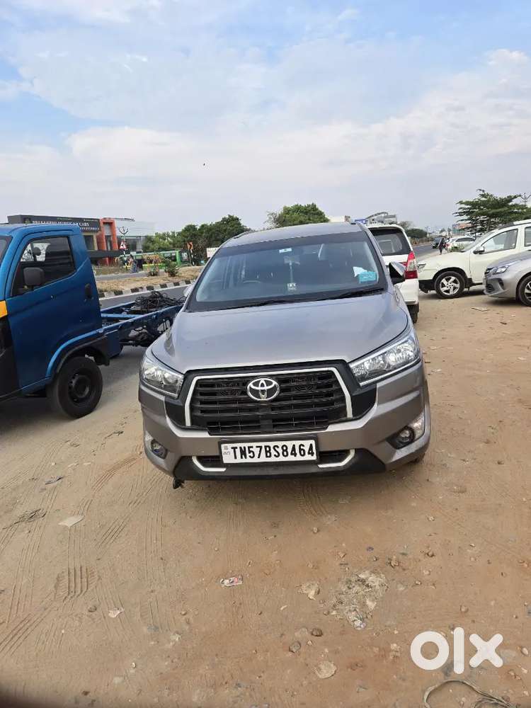 Toyota Innova Crysta 2024