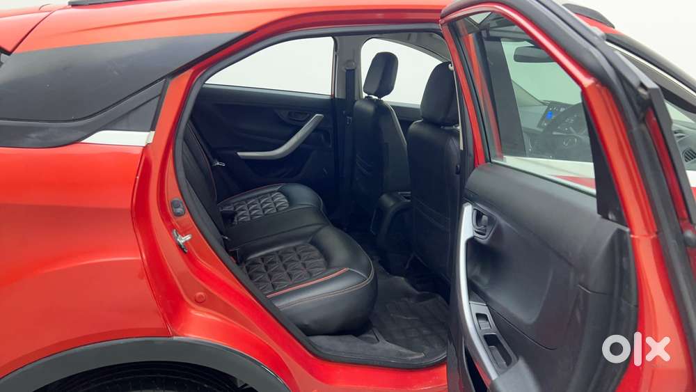 Tata Nexon 1.2 Revotron Xma Amt (s), 2022, Petrol
