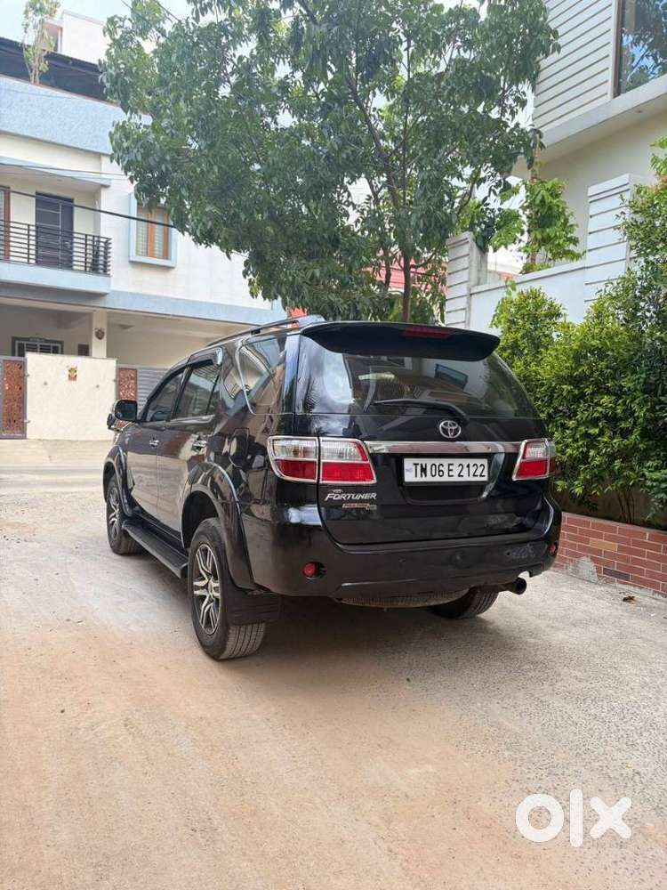 Toyota Fortuner 3.0 4x4 Manual, 2011, Diesel