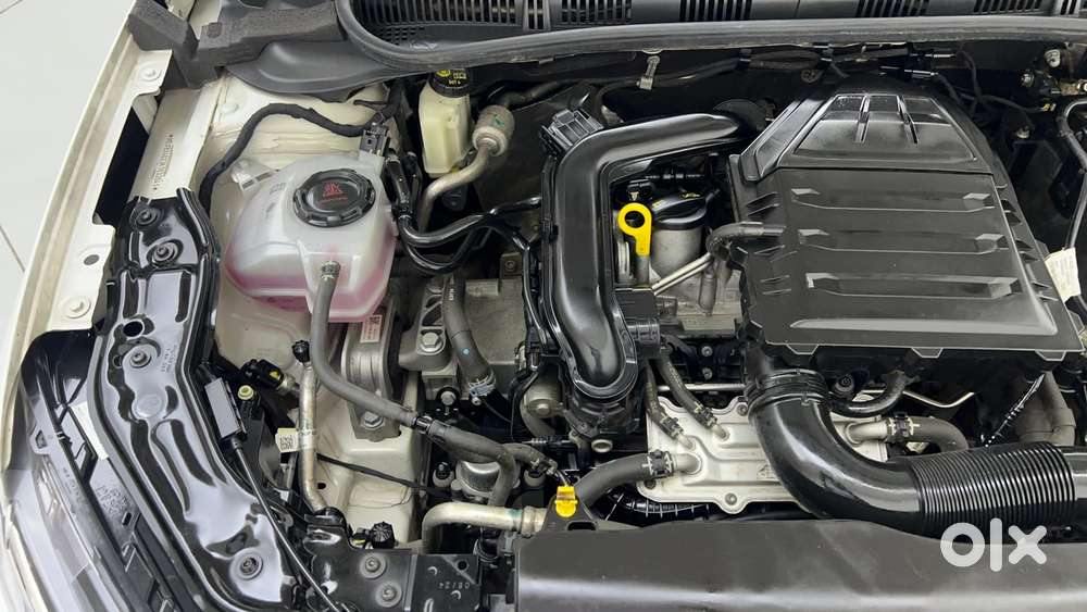 Volkswagen Virtus Highline Plus 1.0 Tsi At, 2024, Petrol