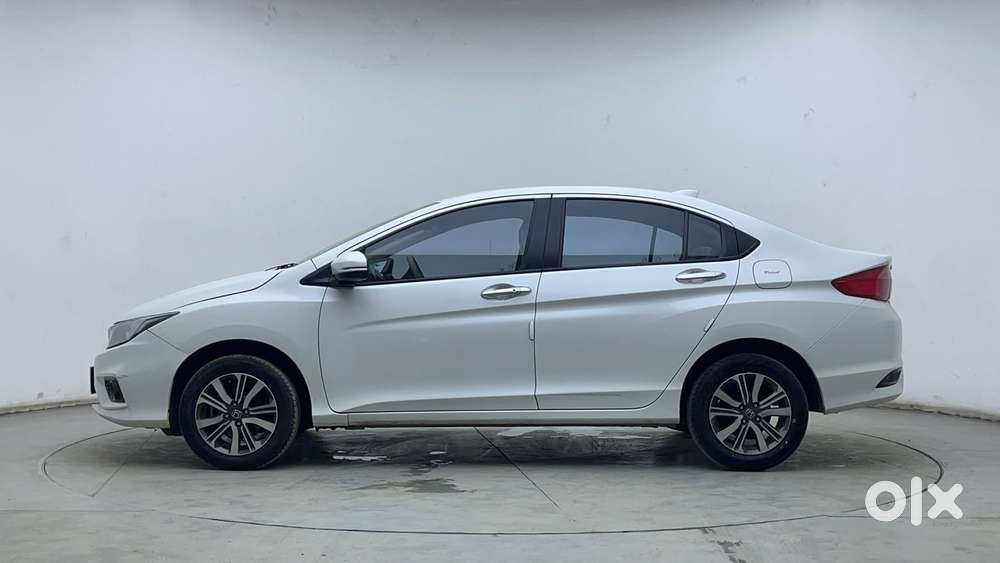 Honda City 1.5 V 4th Gen I-vtec Mt, 2023, Petrol