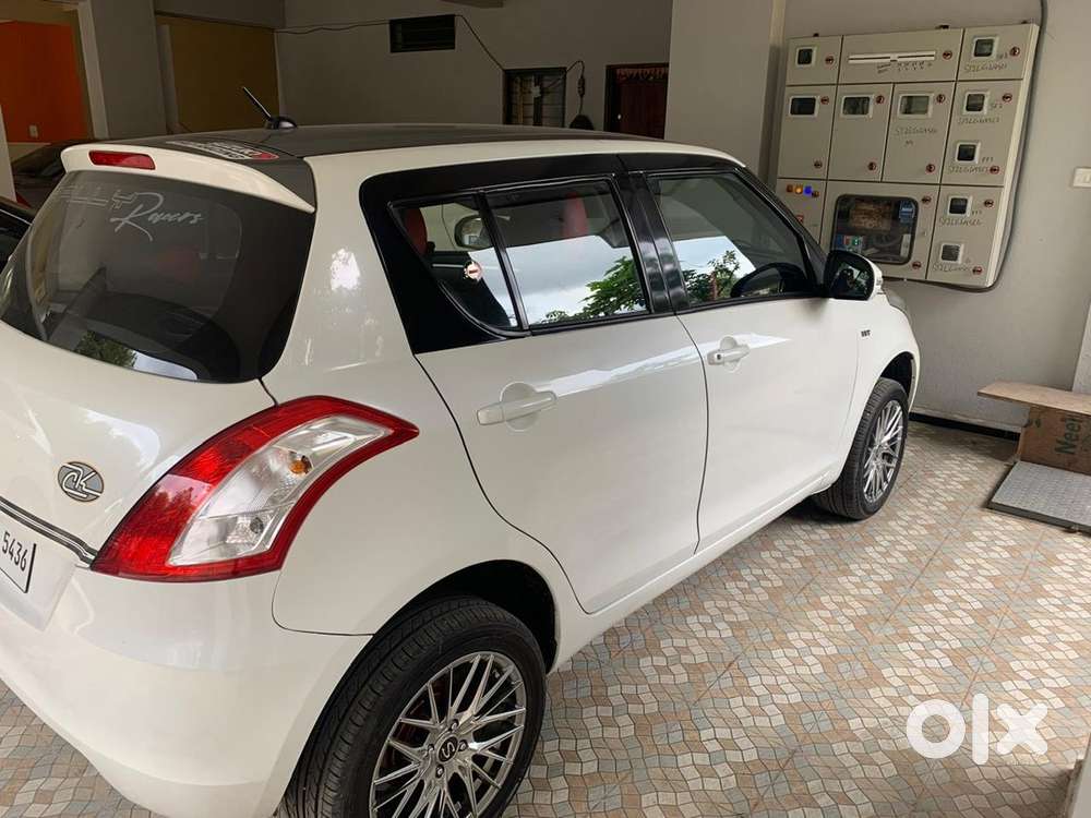Swift Maruti Suzuki Petrol 2012 Year