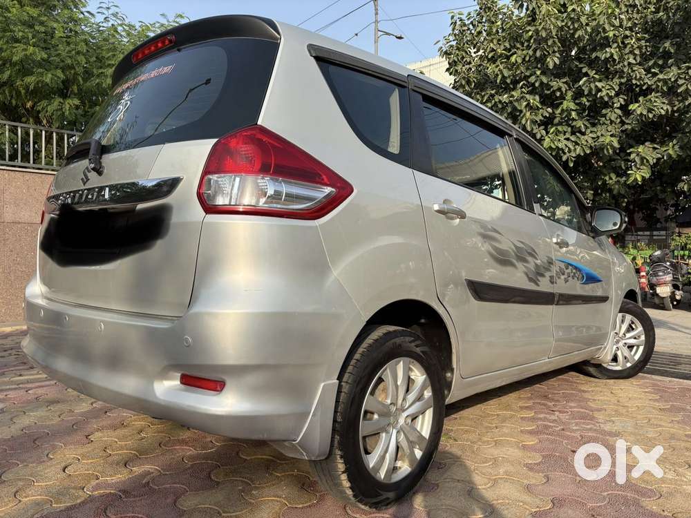 Maruti Suzuki Ertiga Shvs Zdi, 2017, Diesel