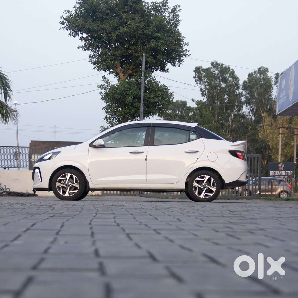 Hyundai Aura Sx 1.2 Cng, 2025, Cng & Hybrids