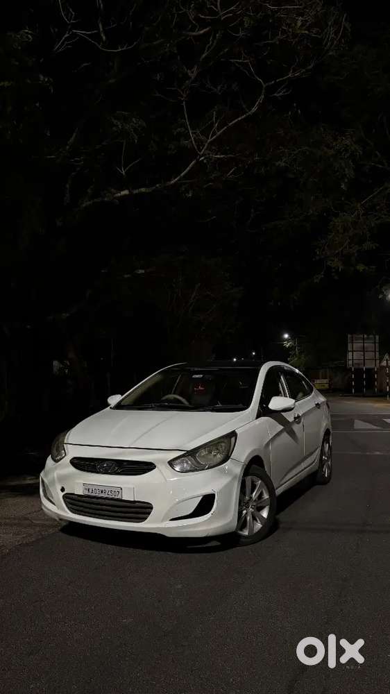 Hyundai Verna 2012 Diesel 85000 Km Driven