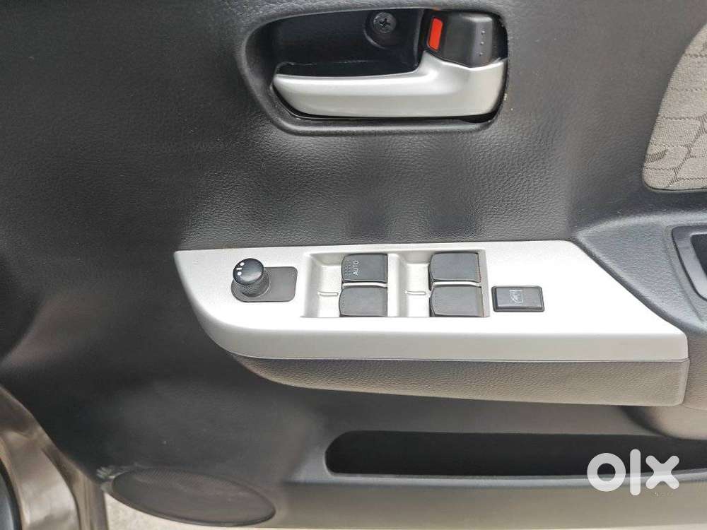 Maruti Suzuki Wagon R 1.2 Zxi Plus Amt Dual Tone, 2016, Petrol