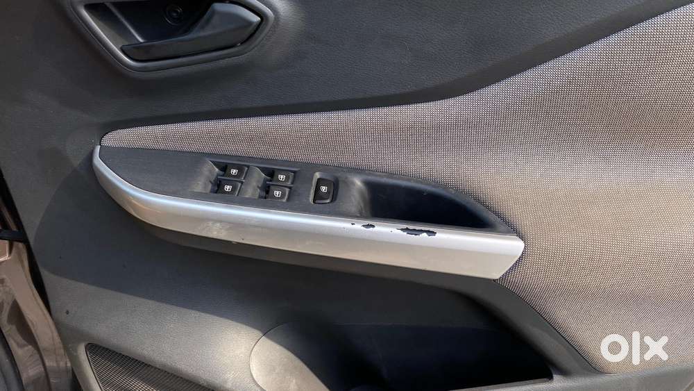Nissan Magnite 1.0 Xe, 2023, Petrol