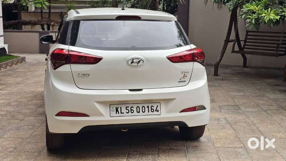 Hyundai I20 Petrol Era, 2016, Petrol