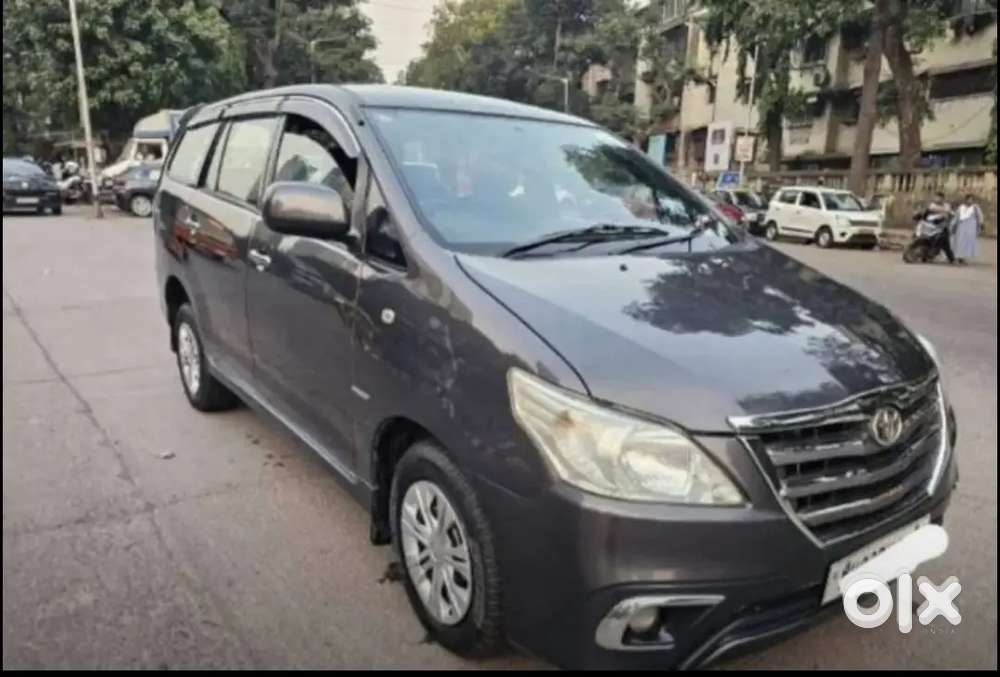 Toyota Innova 2015 Diesel Well Maintained