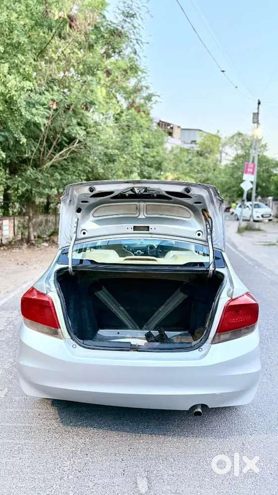 Honda Amaze 2013 Diesel Well Maintained