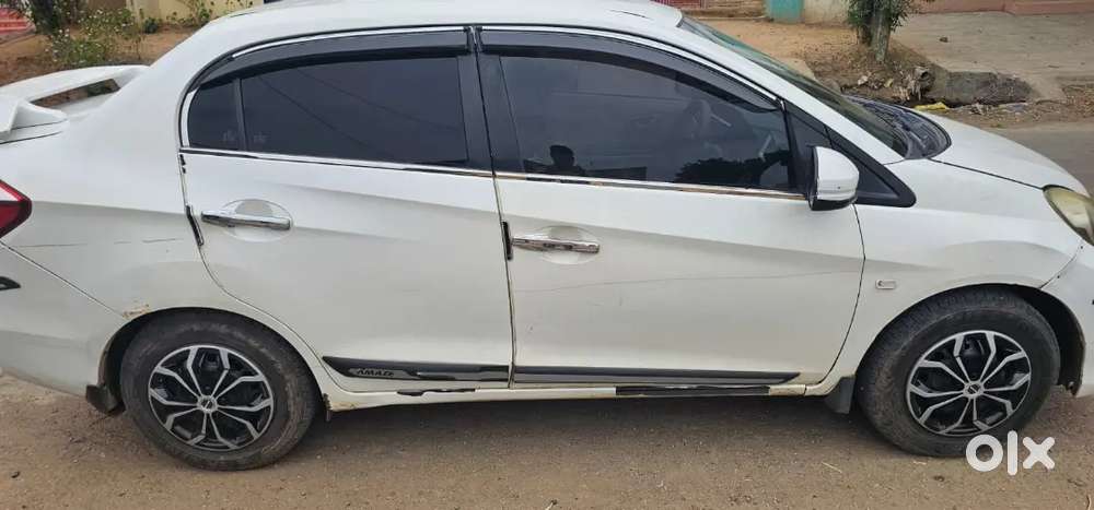 Honda Amaze 1.5 E 2018