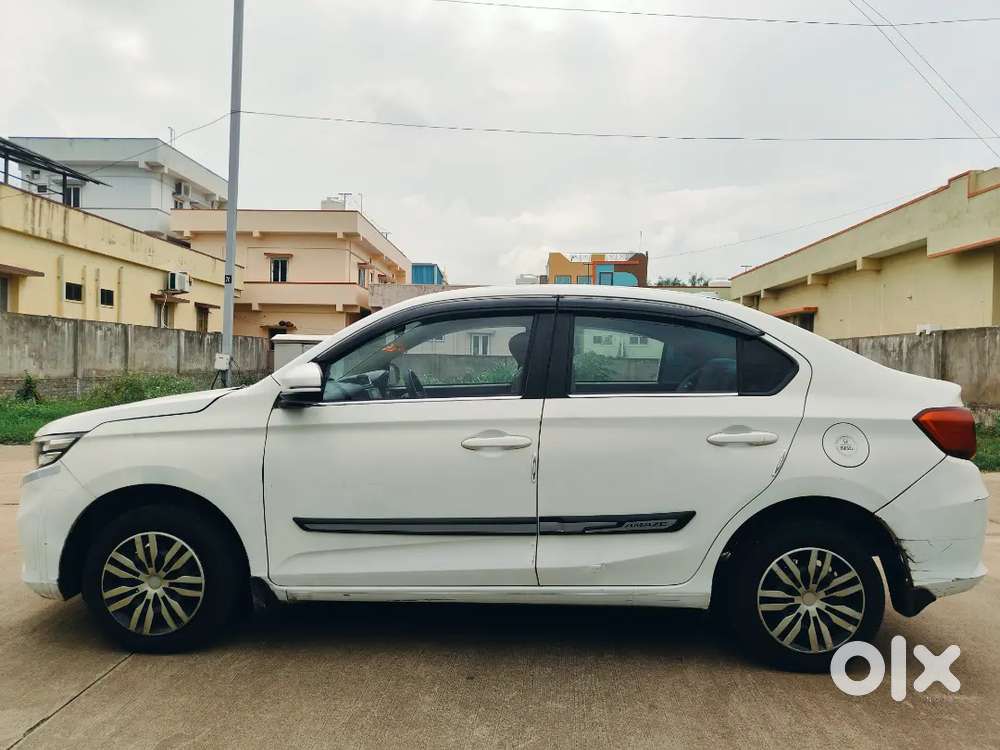Honda Amaze Diesel 2021 Showroom Maintained, Mid Variant. Track Avlble
