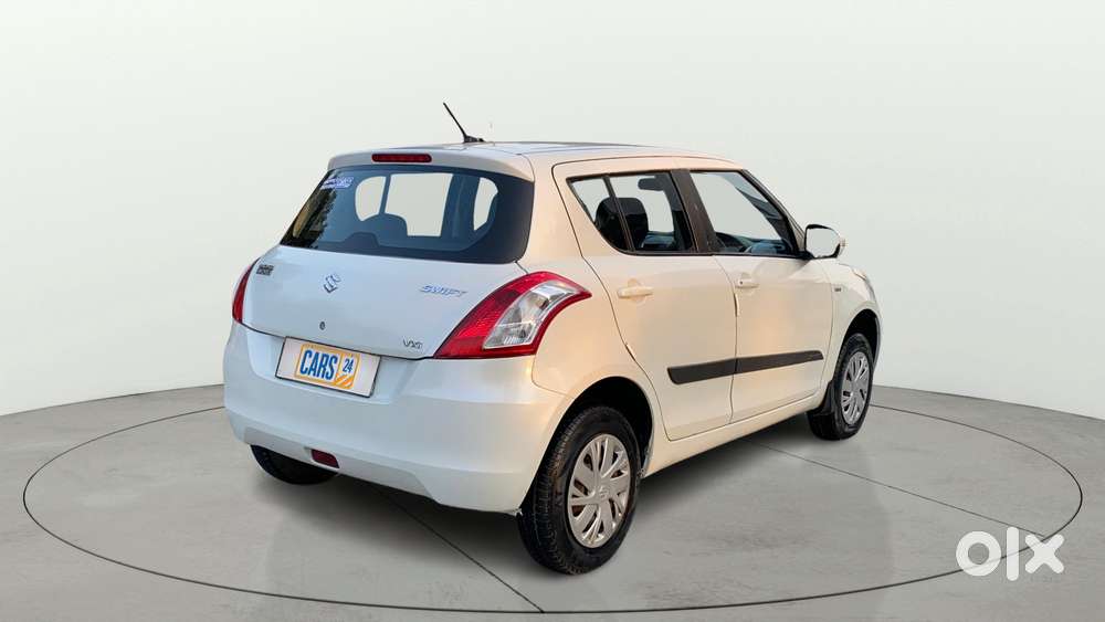 Maruti Suzuki Swift Vxi, 2017, Petrol
