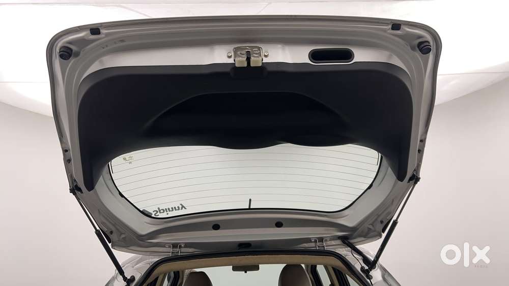 Honda Jazz [2020-2023] 1.2 V I-vtec Mt, 2017, Petrol