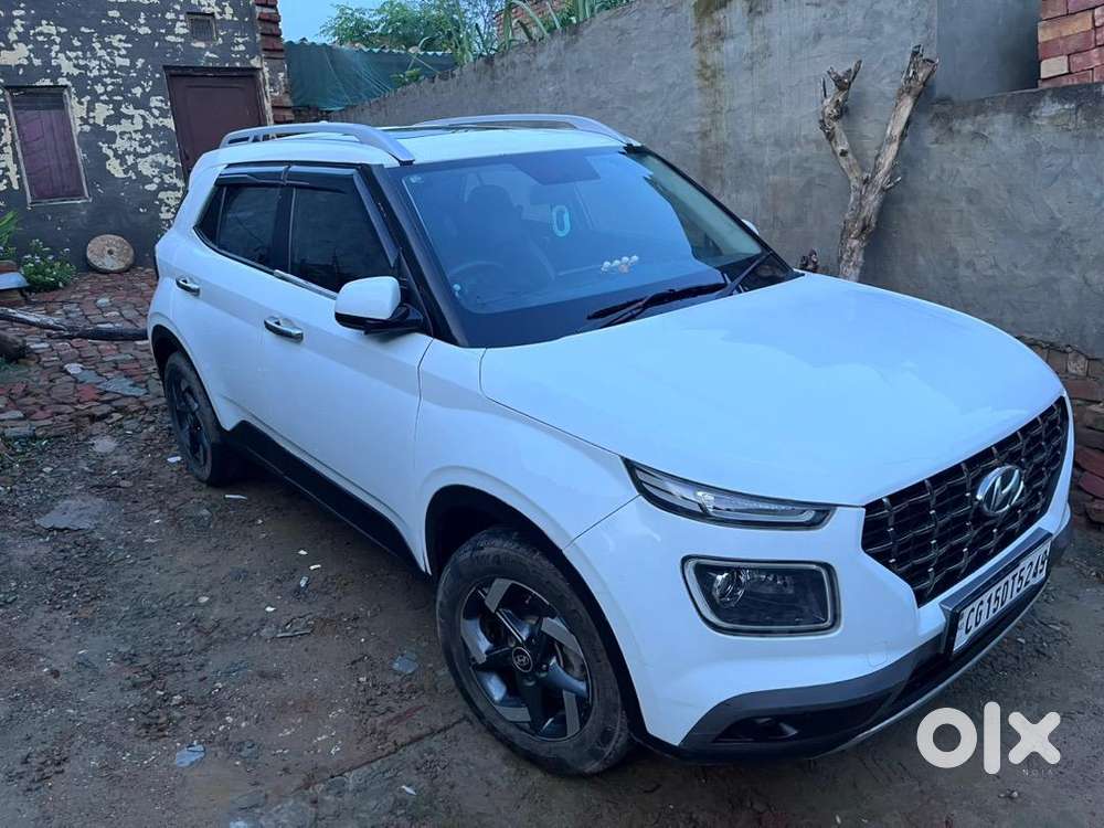 Hyundai Venue 2020 Petrol Good Condition