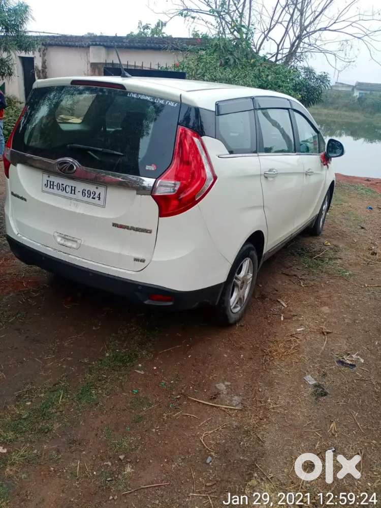 Mahindra Marazzo Diesel 2019