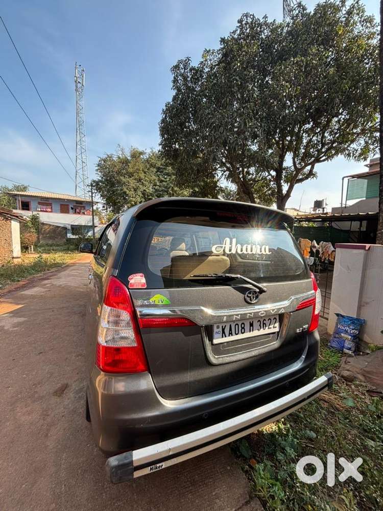 Toyota Innova 2013 Diesel 70000 Km Driven