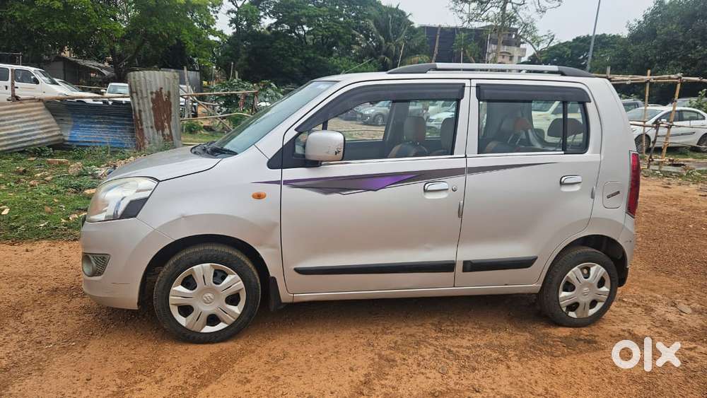 Maruti Suzuki Wagon R 1.0 2010-2019 Vxi (o), 2017, Petrol