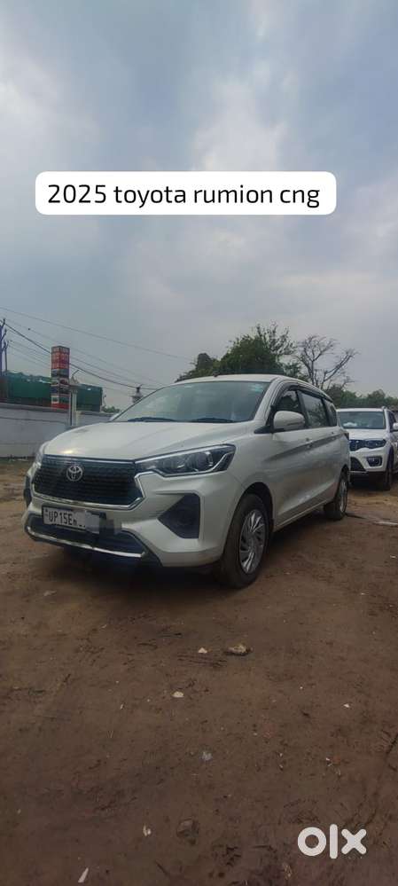 Toyota Rumion S Cng, 2024, Cng & Hybrids