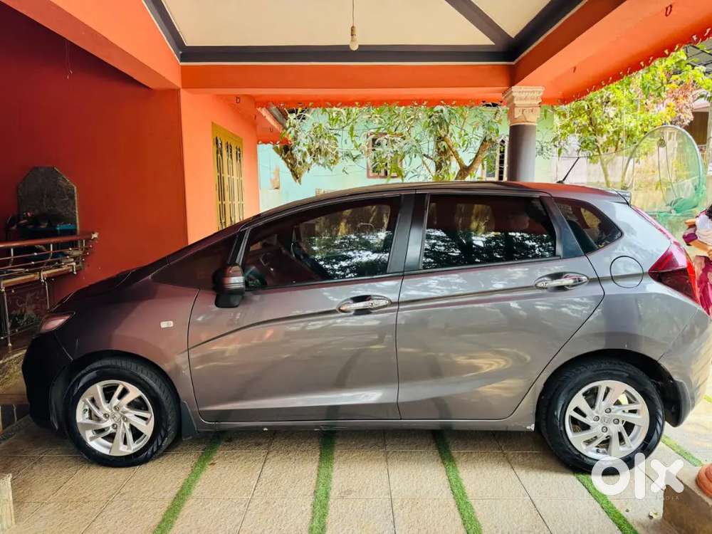 Honda Jazz 2019 Diesel Well Maintained