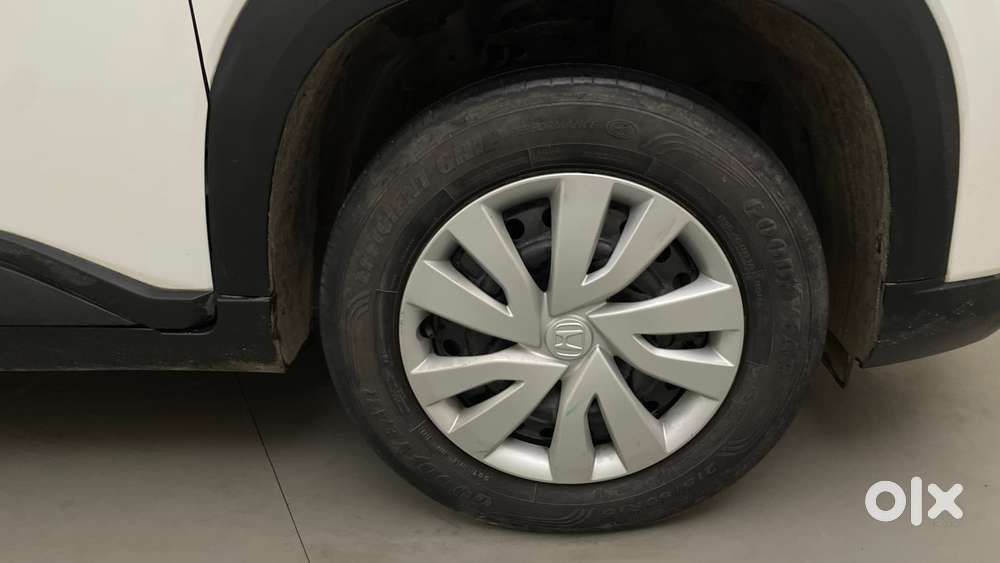 Honda Elevate V Mt, 2023, Petrol
