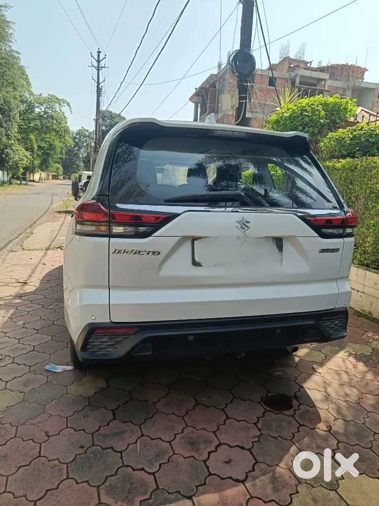 2023 Maruti Suzuki Invicto