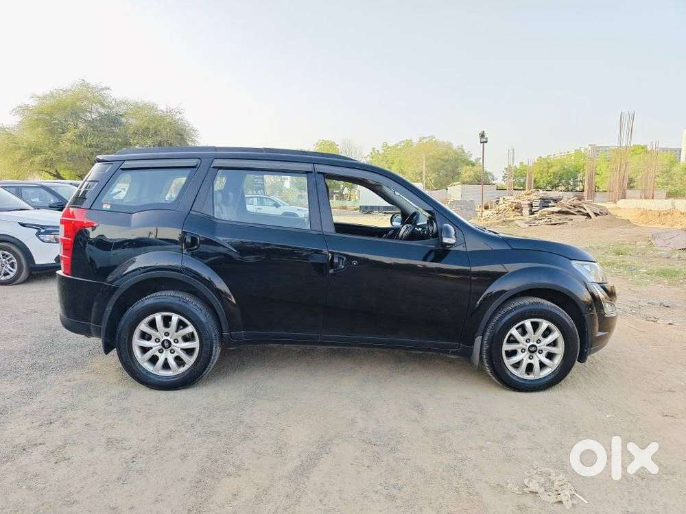 Mahindra Xuv500 W9 2wd, 2018, Diesel