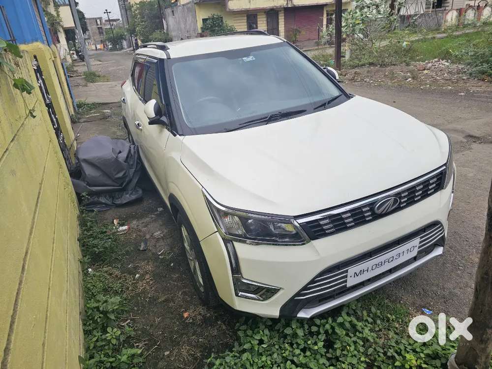 Mahindra Xuv300 Turbosport 2020 Diesel 110000 Km Driven