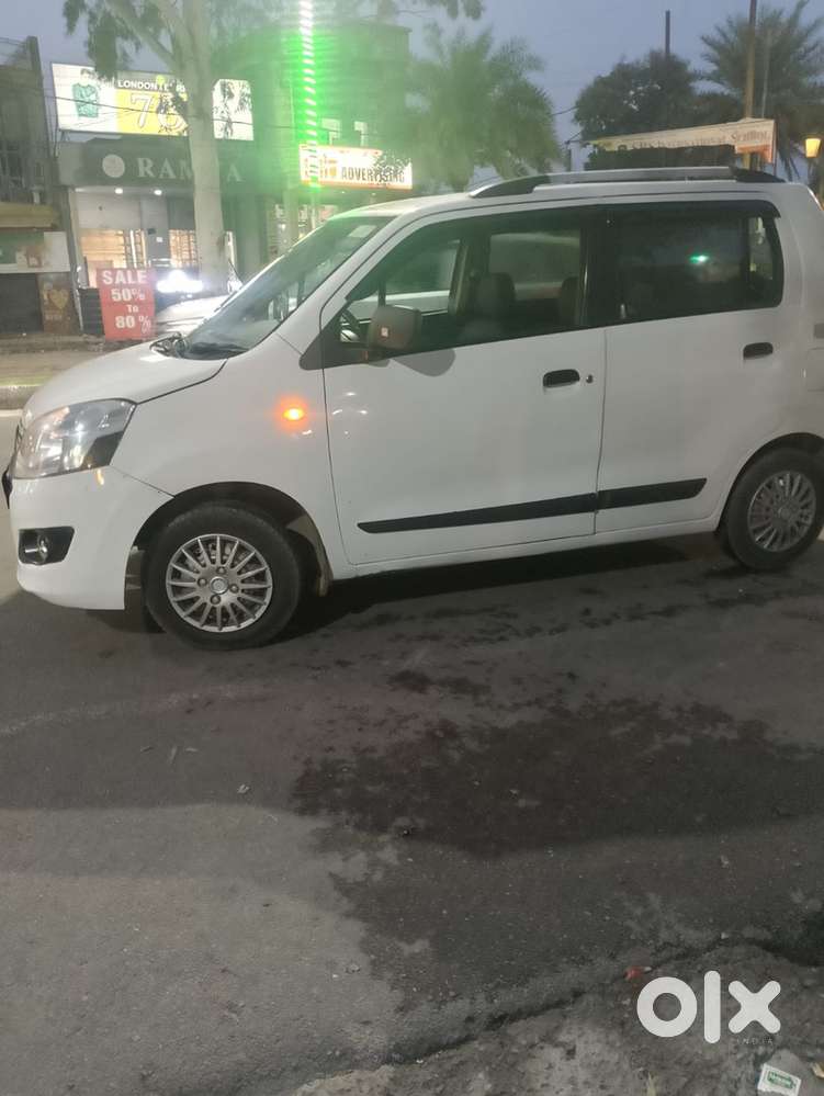2013 Maruti Wagon R Lxi Minor Manual