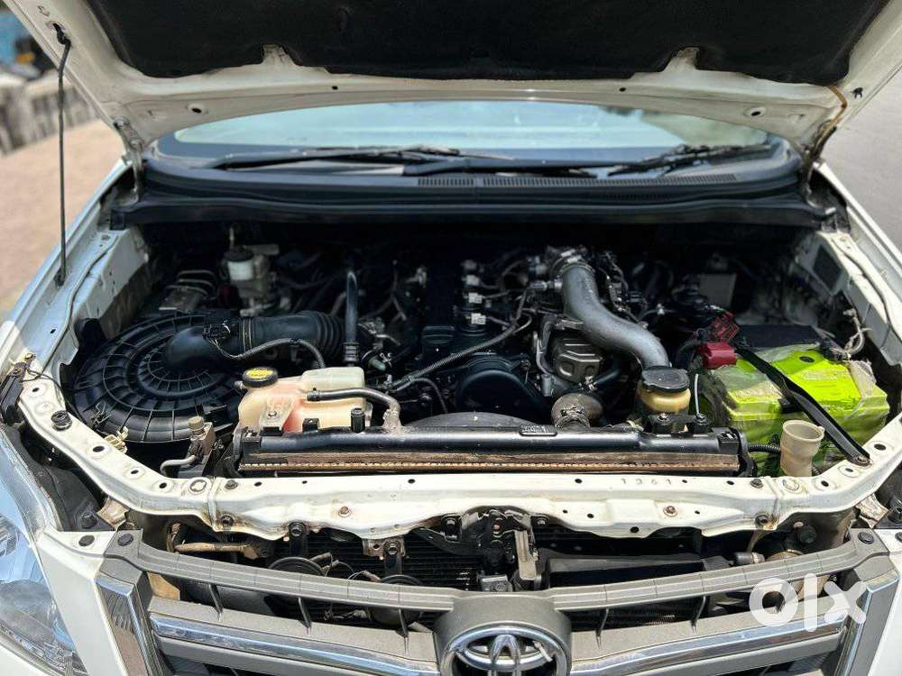 Toyota Innova 2.5 G (diesel) 8 Seater, 2014, Diesel