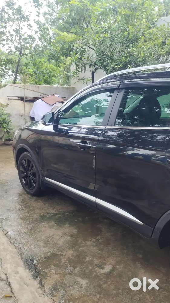 Mg Astor 2023 Petrol Manual 11000 Km Driven