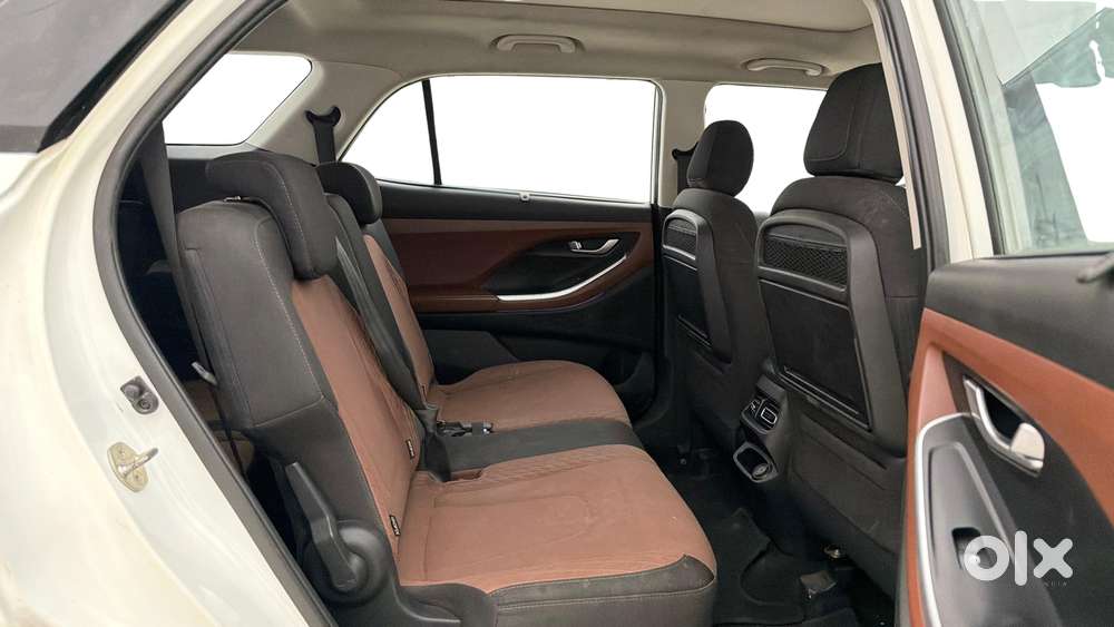 Hyundai Alcazar Prestige 7-seater, 2022, Petrol