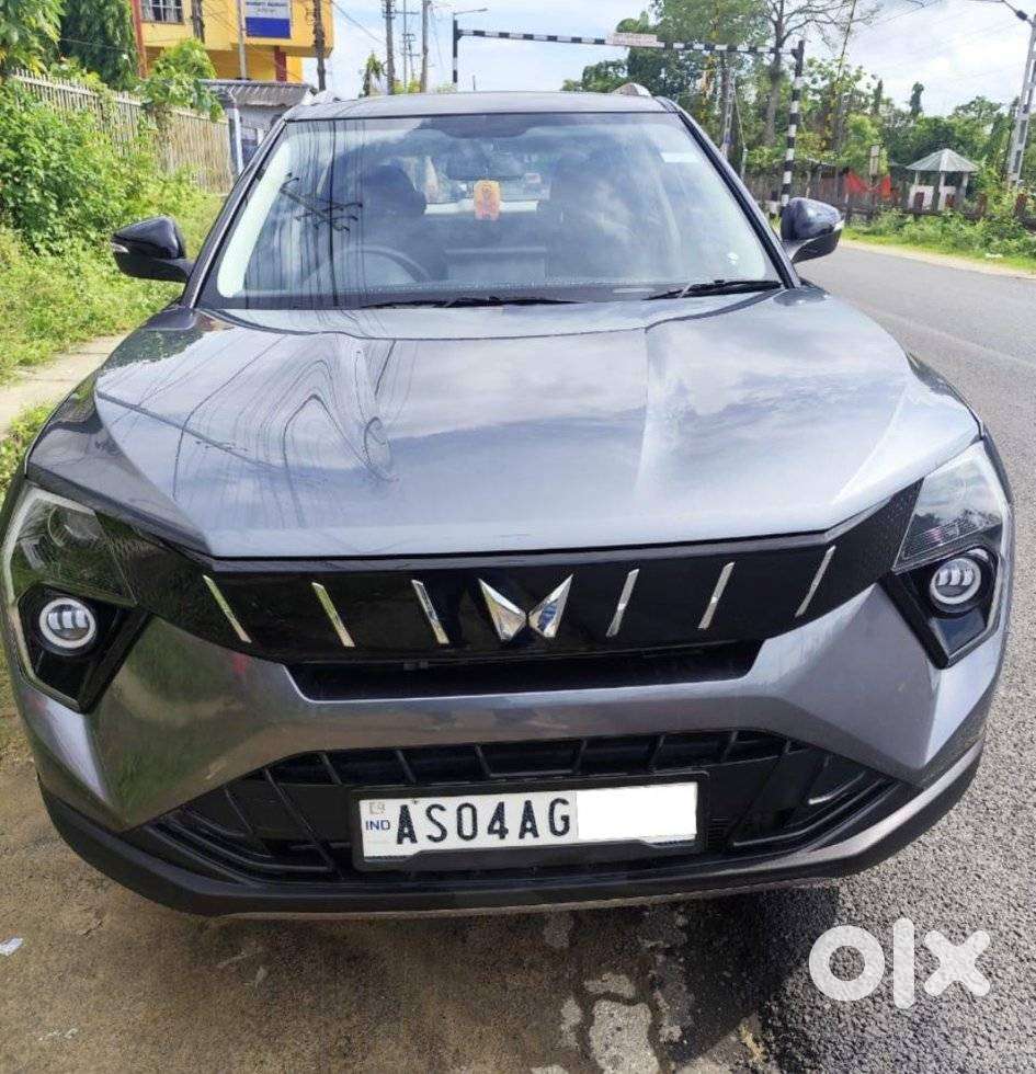 Mahindra Xuv 3xo Mx3, 2025, Petrol