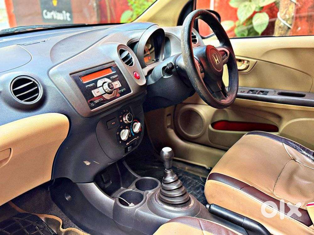 Honda Brio S Mt, 2012, Petrol