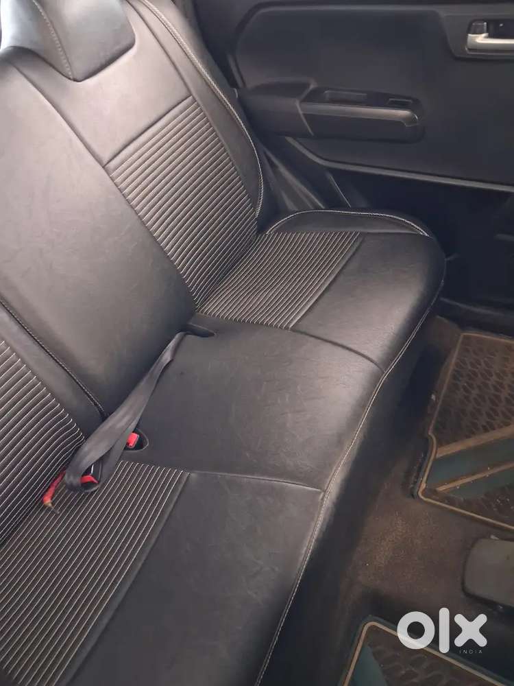 Grey Color Less Kilometers Used Car Vxi Model Not Zxi