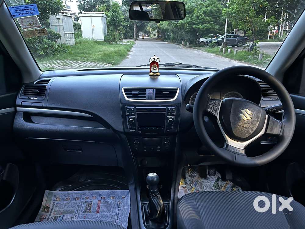Maruti Suzuki Swift Zxi, 2012, Petrol