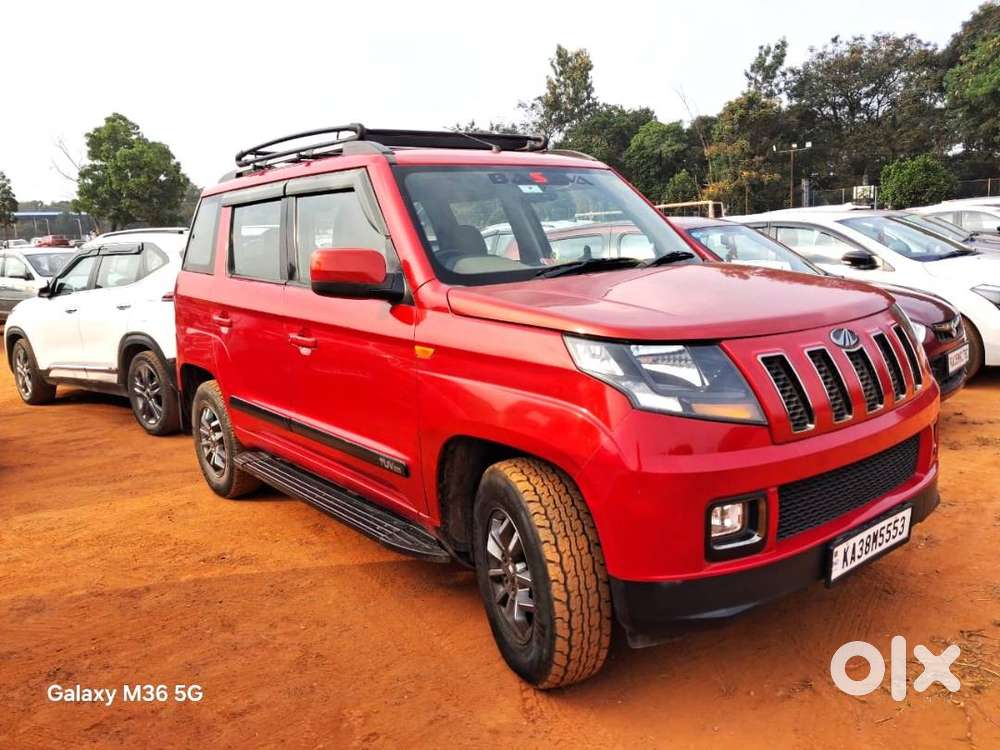 Tuv300 Top End 7 Seater