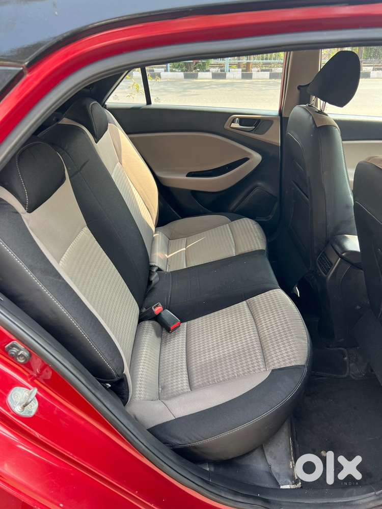 Hyundai Elite I20 Cng & Hybrids Well Maintained