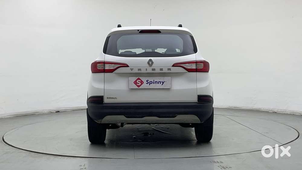 Renault Triber Rxt, 2022, Petrol